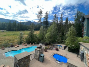 Snow Creek Lodge by StayIn